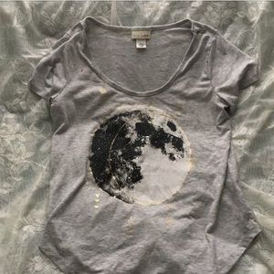 Short-Sleeved Grey Metallic Crescent Moon T-Shirt